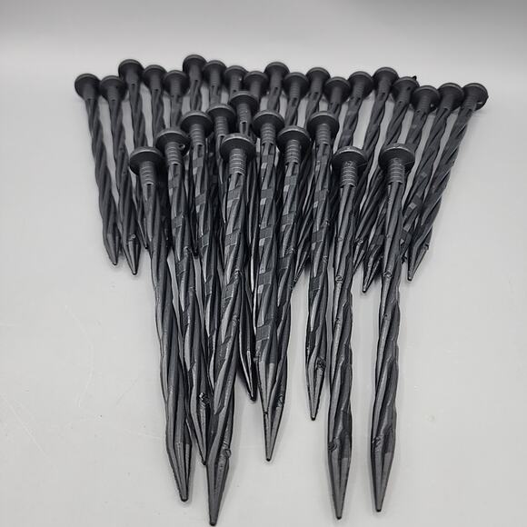 Landscape Edging Spikes 6.5" Edging Stakes Landscaping Flower Gardens Lawn 30 - Picture 1 of 8